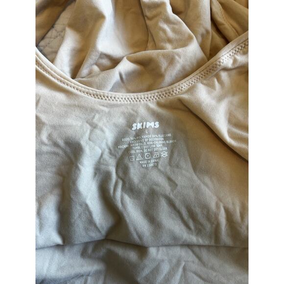 NWT Skims Seamless Tan Bodysuit - Picture 7 of 8